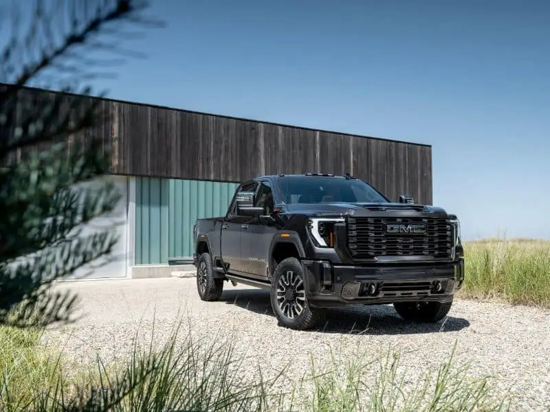 Gmc Introduces Its Most Luxurious Advanced And Capable Sierra Hd Ever