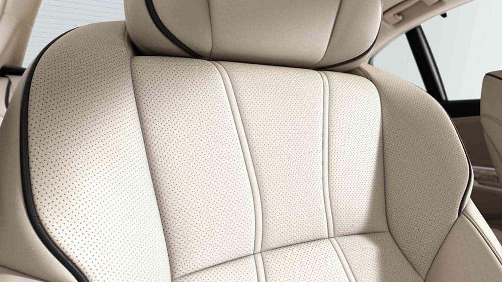 2018 Acura RLX seating