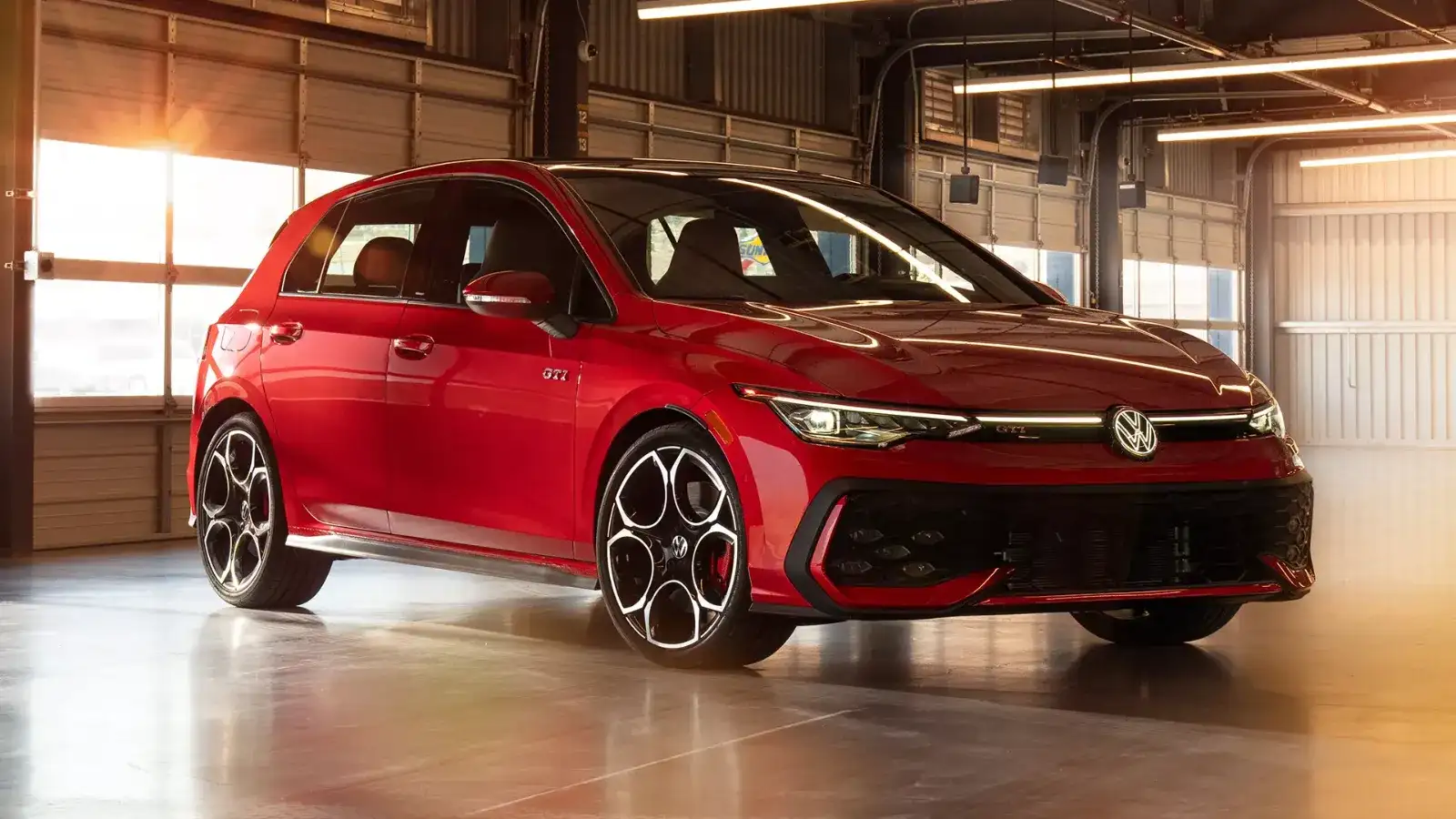 Volkswagen Golf GTI in Kings Red Metallic