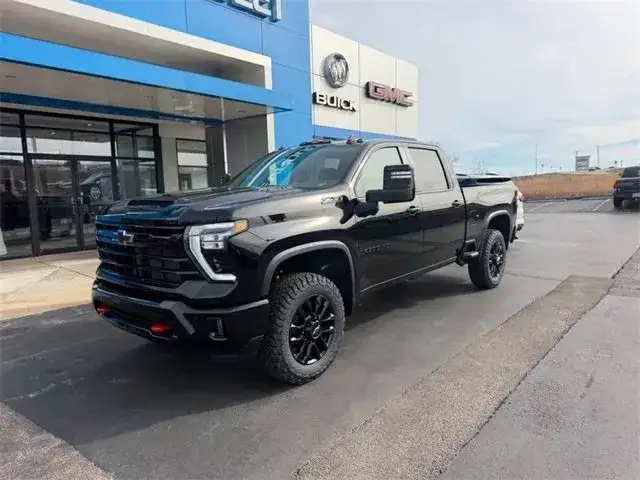 2026 Chevrolet Silverado HD Exterior