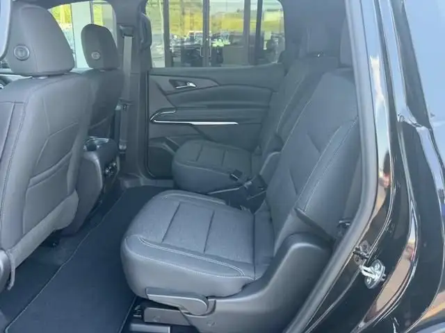 2027 Chevrolet Traverse Interior