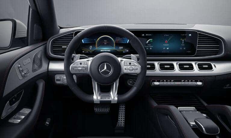 2022 Mercedes-Benz GLE SUV Interior front driver seat and dash