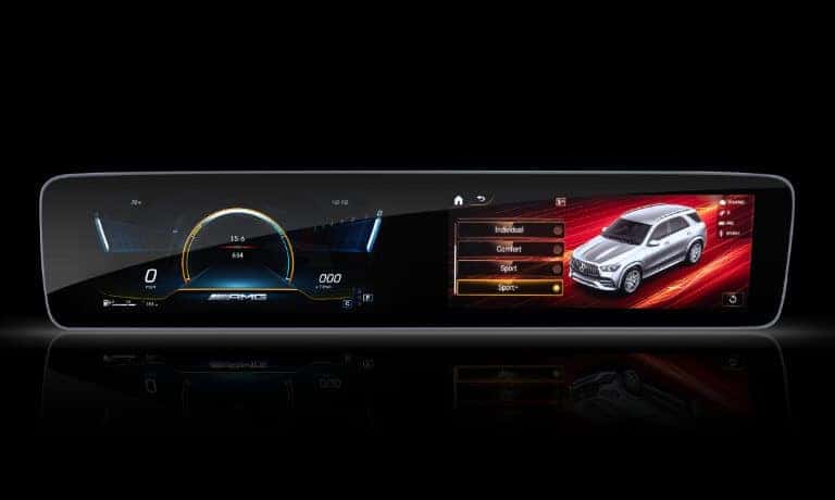 2022 Mercedes-Benz GLE Interior dash & infotainment