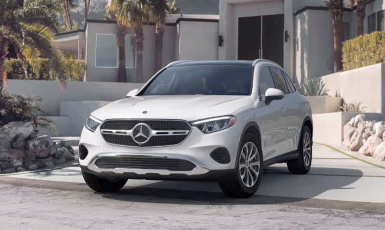 2025 Mercedes-Benz GLC SUV Exterior Driveway