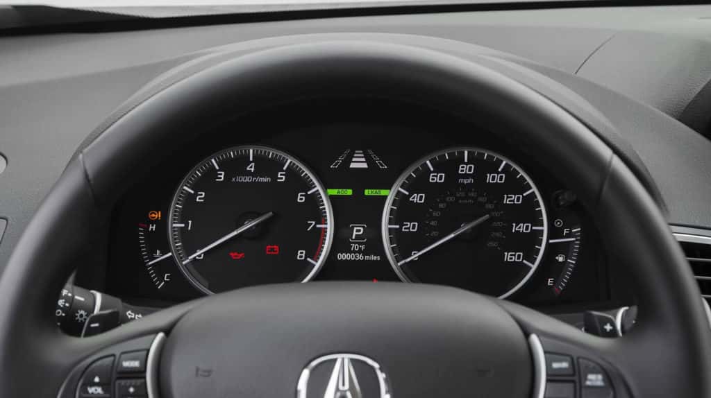2017 Acura RDX interior features