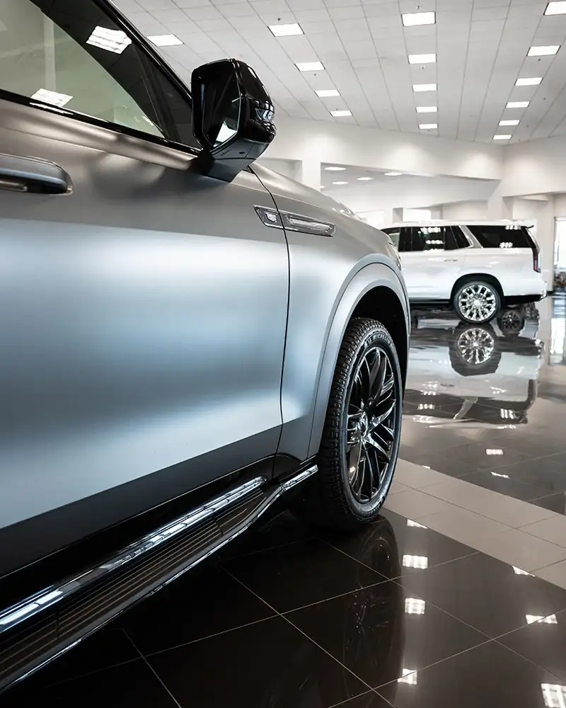 Cadillac Escalade IQ Magnus Metal Frost