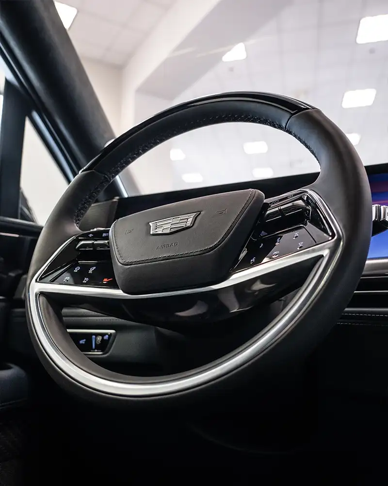 Cadillac Escalade IQ Magnus Metal Frost