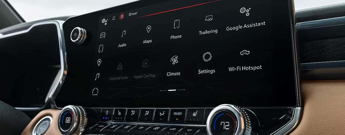 The infotainment screen in a 2024 GMC Canyon AT4.