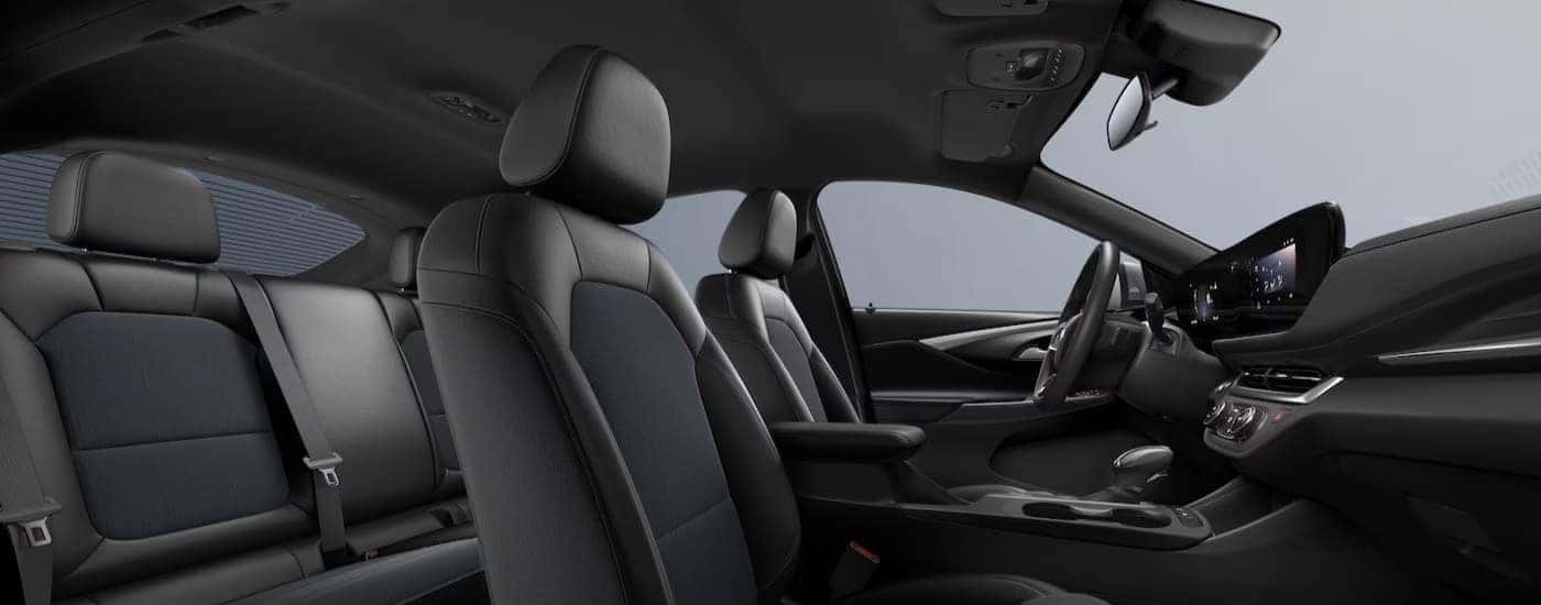The black interior in a 2025 Buick Envista is shown.