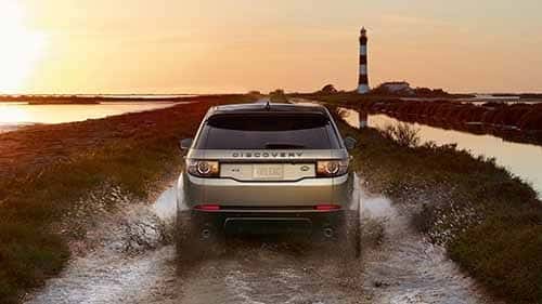 Land Rover Discovery Rear End View