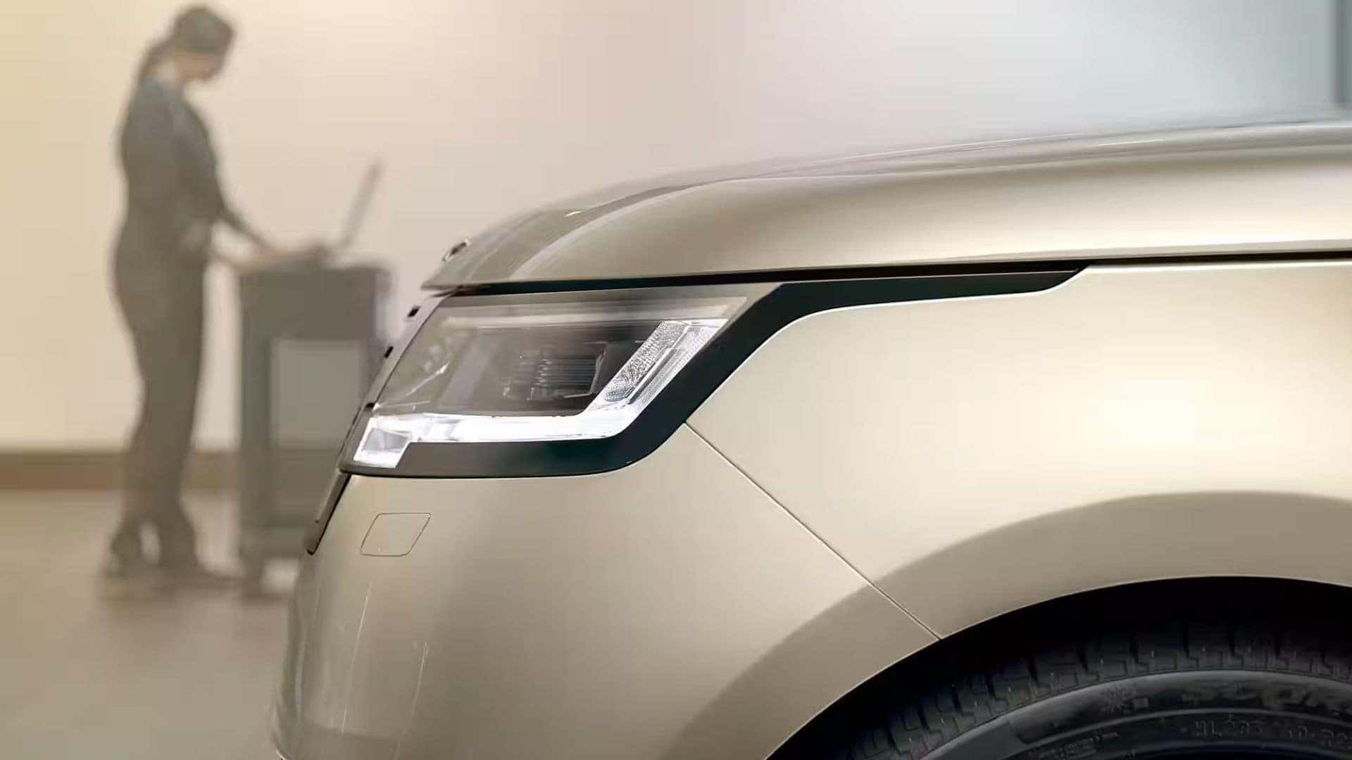 an exterior view of the front head light on the 2026 Range Rover Sport