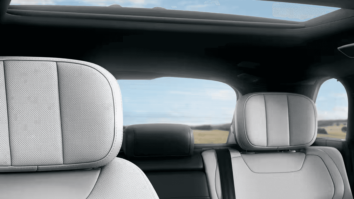 2027 Range Rover Sport interior