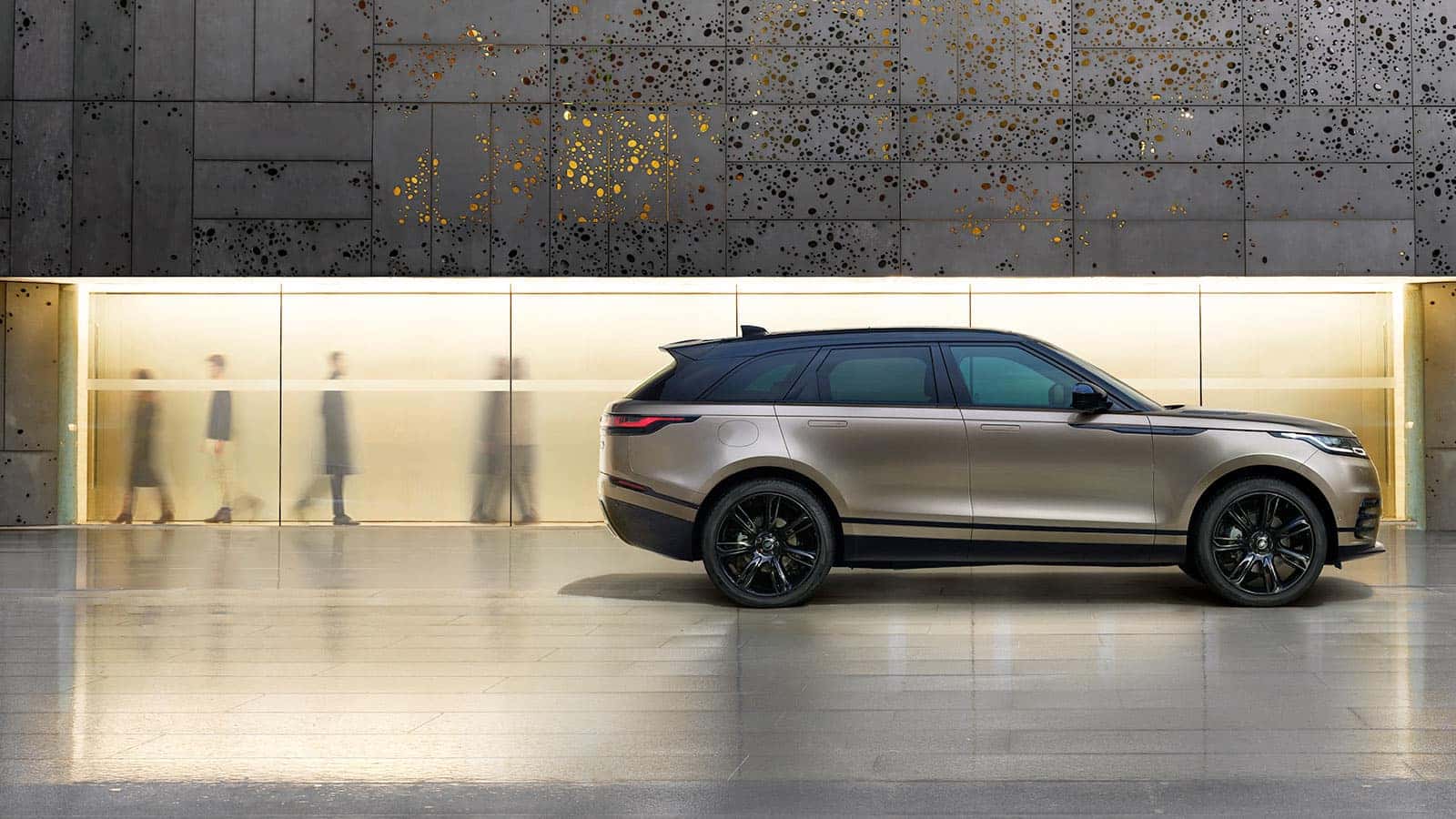 2022 Range Rover Velar at Land Rover Omaha