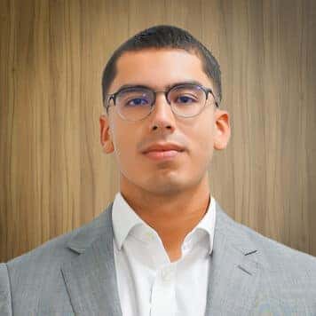 Julio<br> Romero