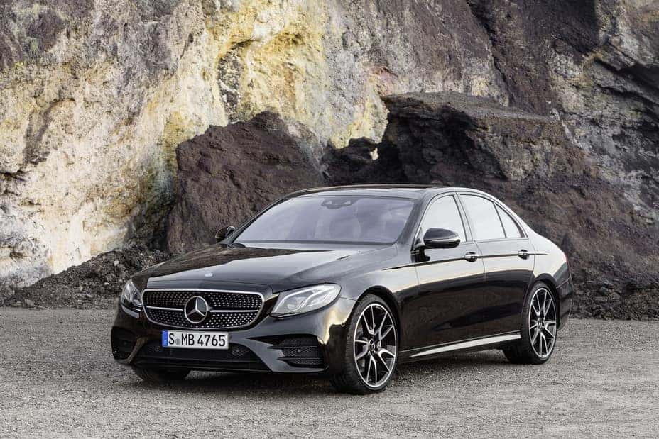 Mercedes Benz Canada Retails Over 52 000 Units Maintains Position As Canada S Top Luxury Manufacturer Mercedes Benz Maple
