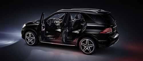 2018 Mercedes-Benz GLE Side and Interior View