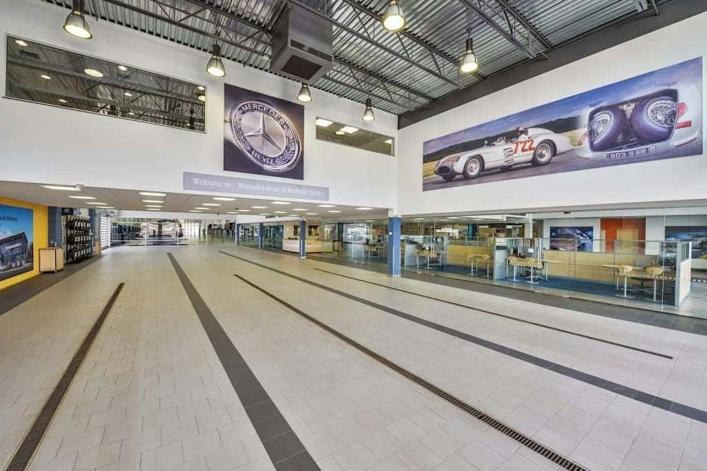 Mercedes-Benz of Rockville Centre indoor vehicle hall