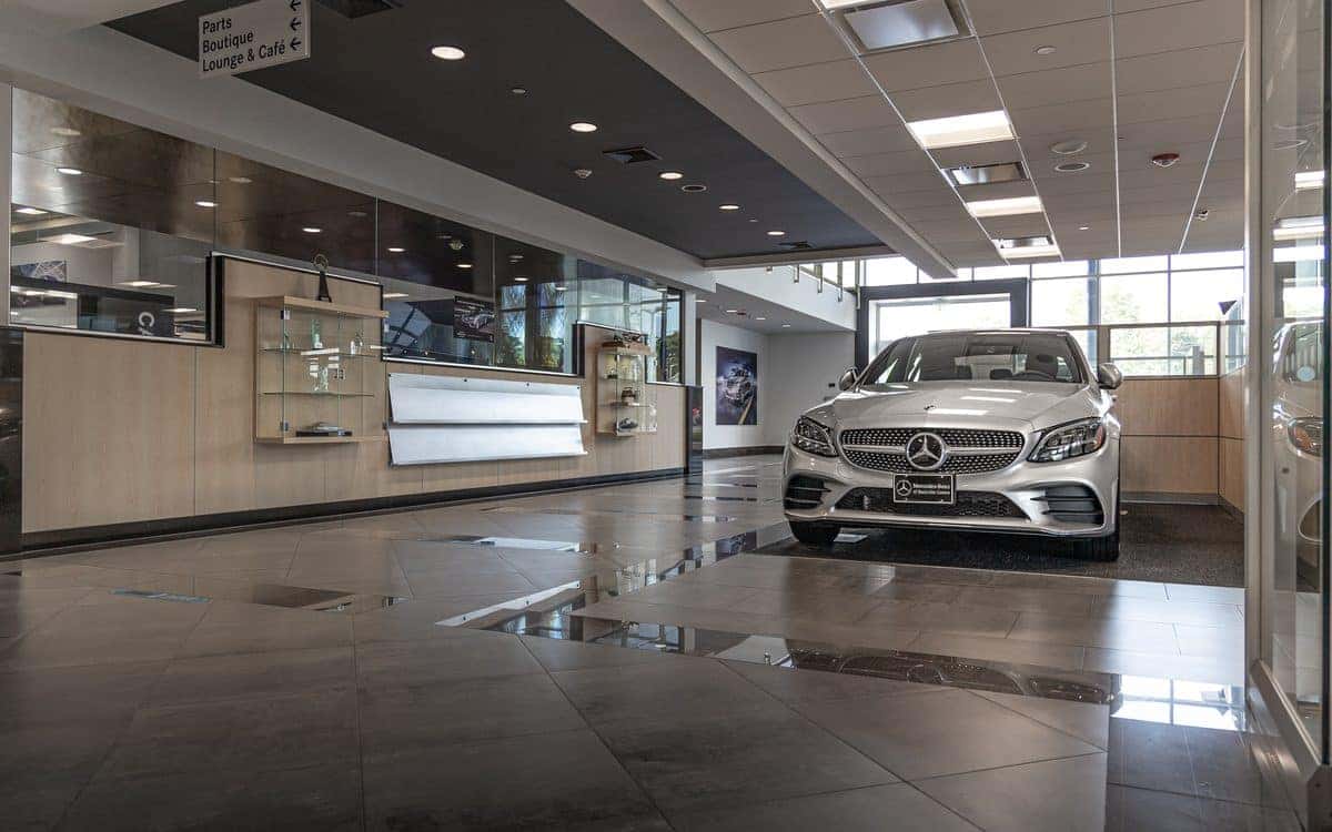 Service drive and write-up area at Mercedes-Benz of Rockville Centre with a Mercedes-Benz C-Class