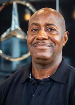 Dennis Thomas