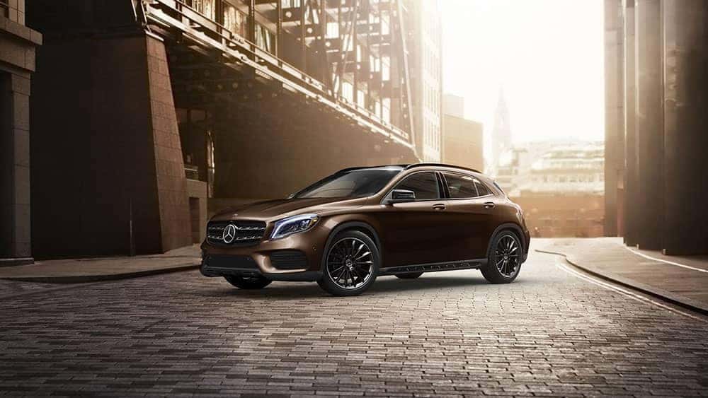 2019 Mercedes-Benz GLA city street