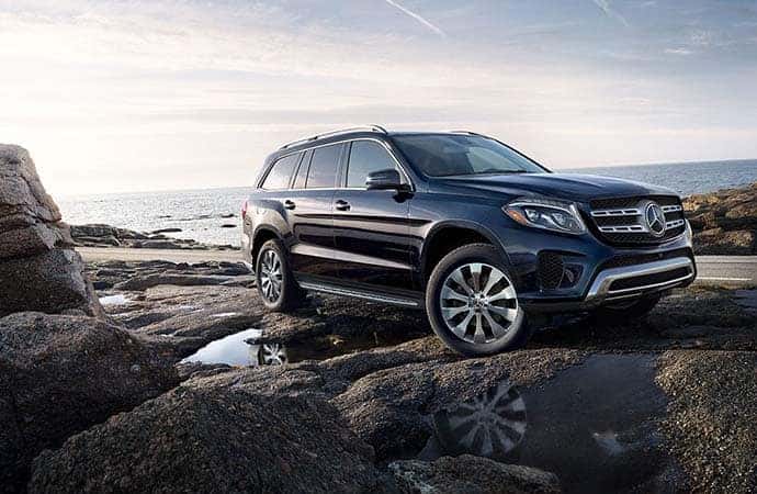 2019 Mercedes-Benz GLS On rocks