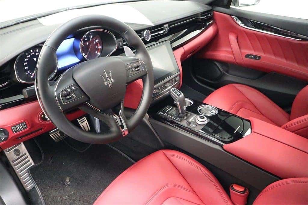 Maserati Quattroporte Interior