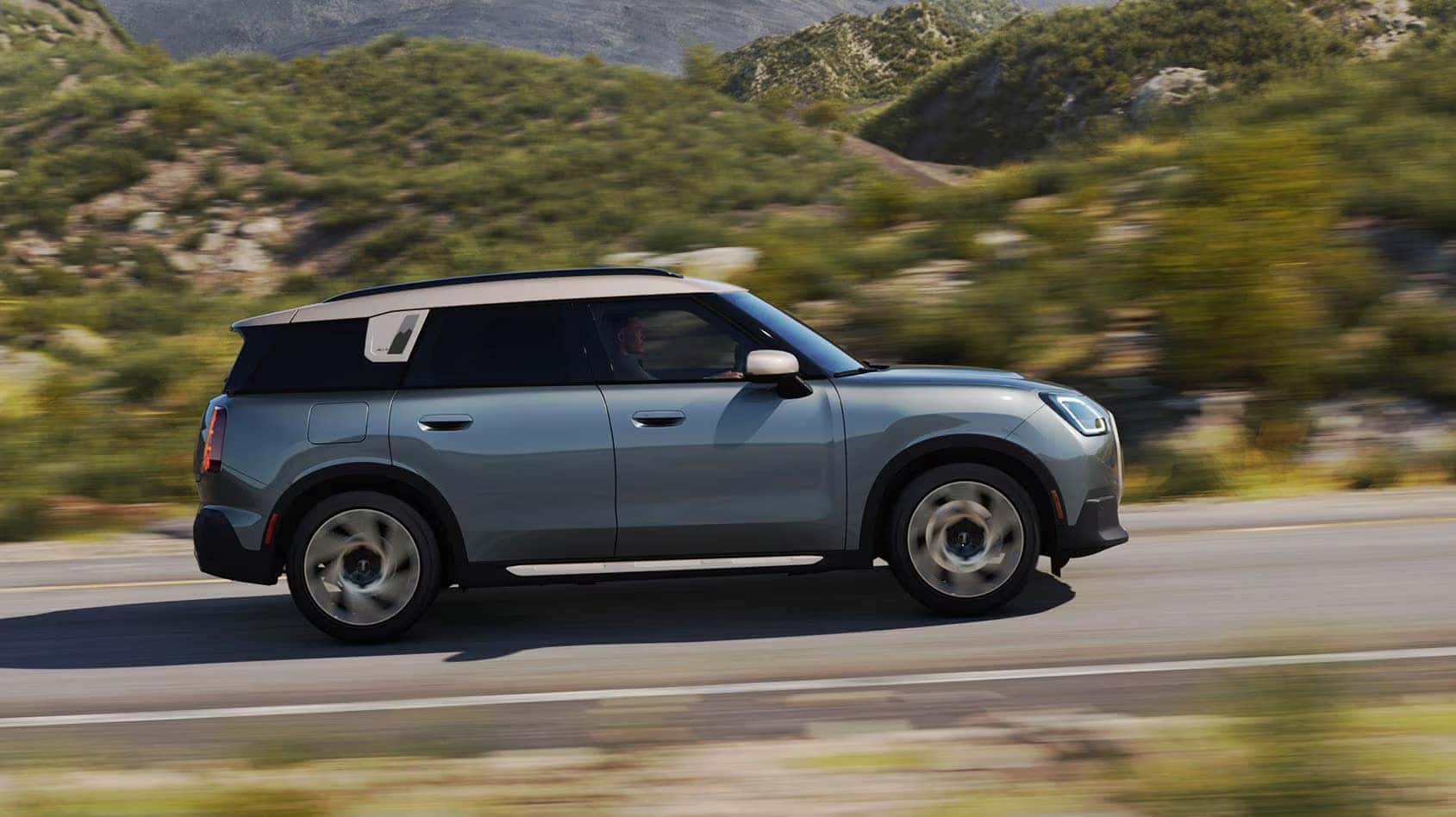 2027 MINI Countryman Go-Kart Mode
