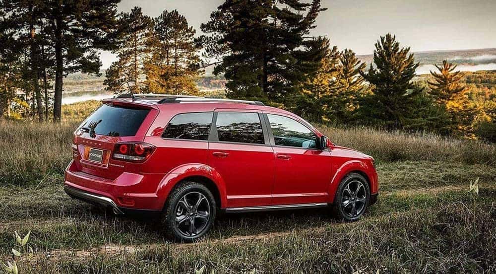 2019-Dodge-Journey-in-Field