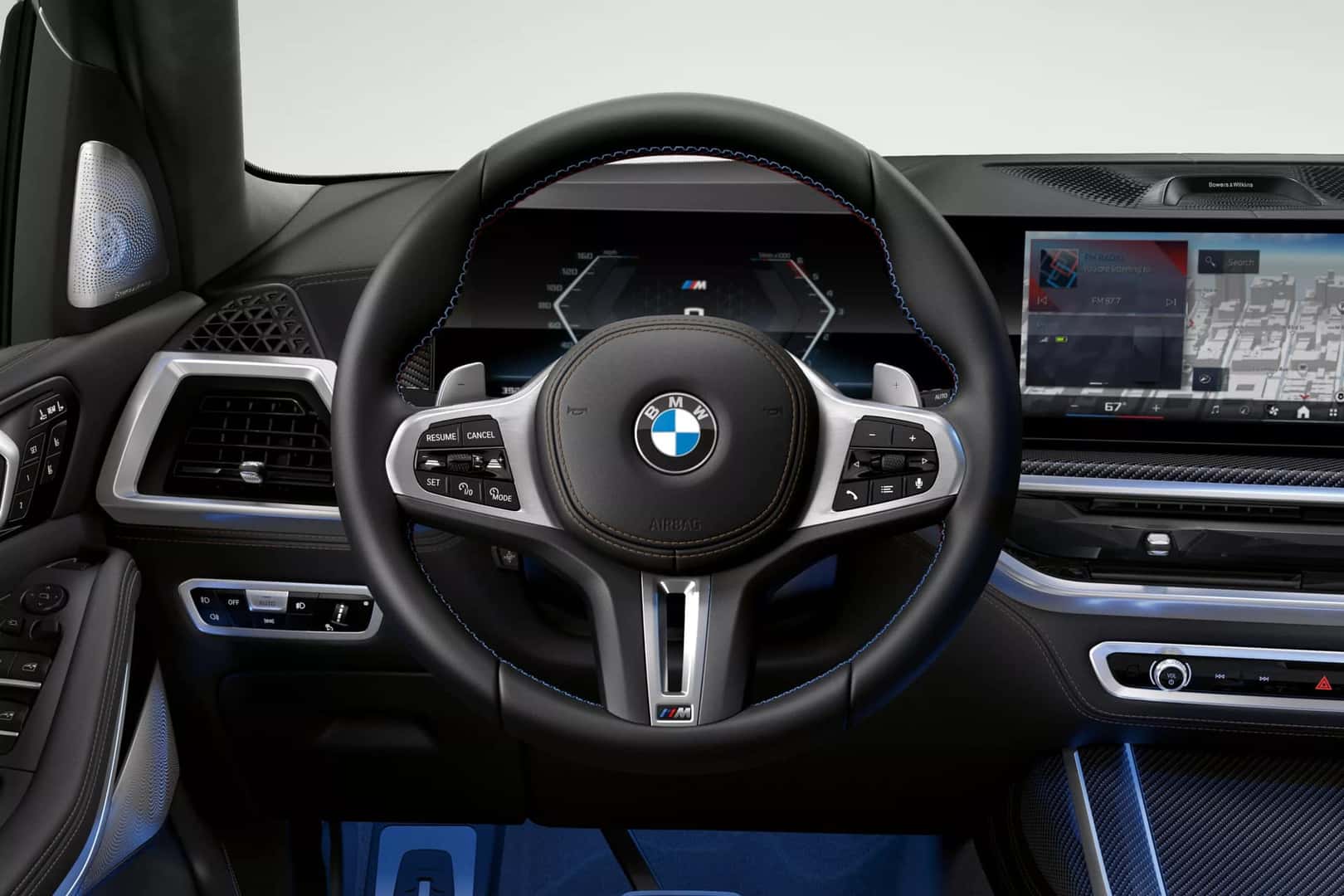 2027 BMW X7 technology on every drive