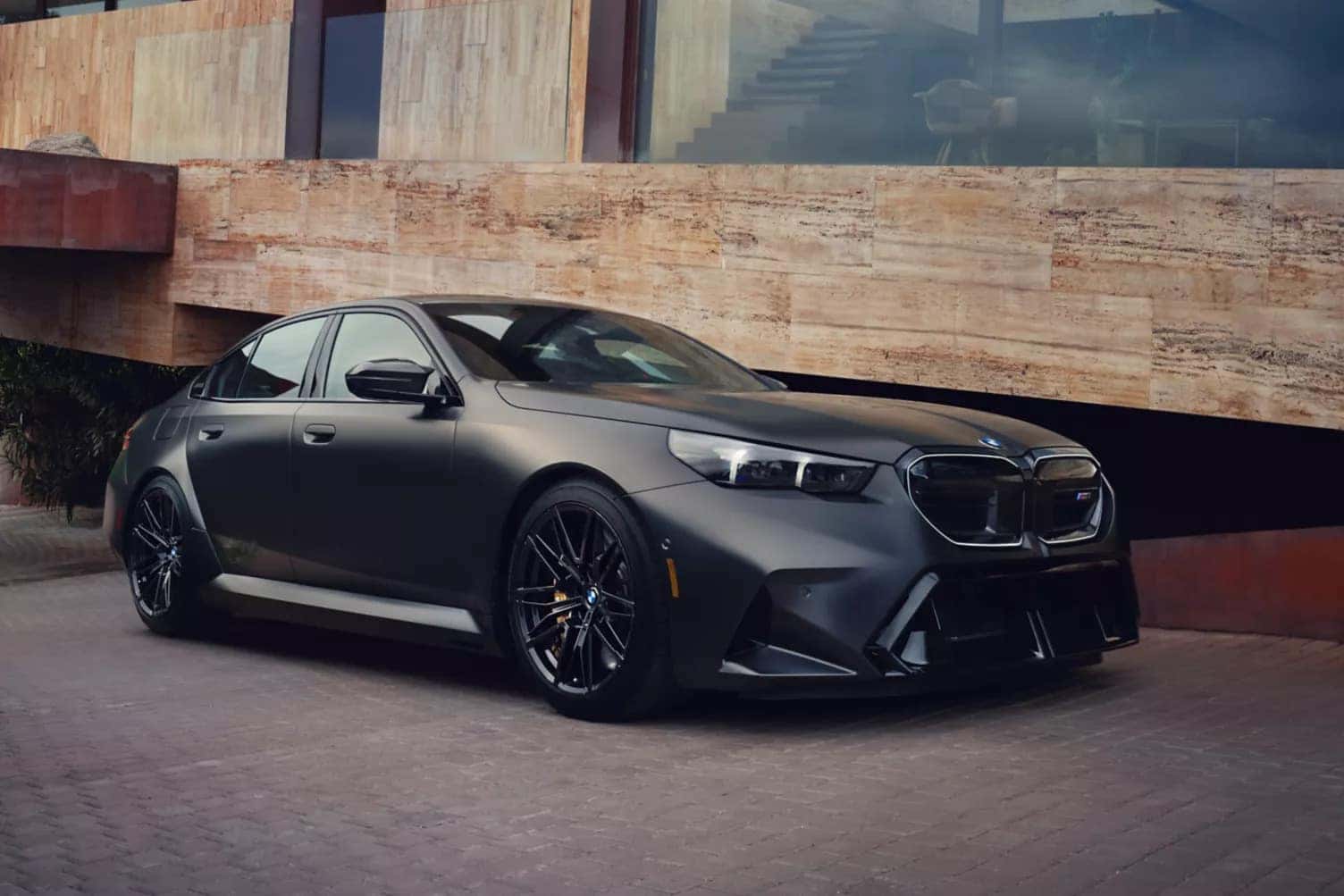 2027 BMW 5 Series who it is for and prior year comparison