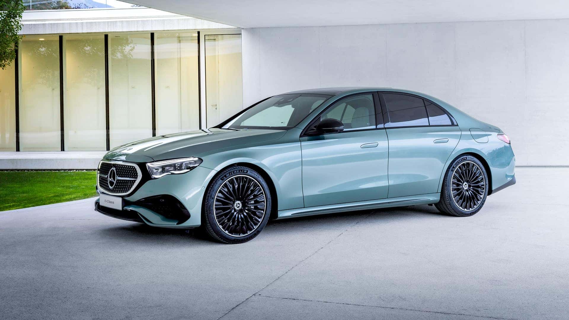 Mercedes class on sale a hybrid