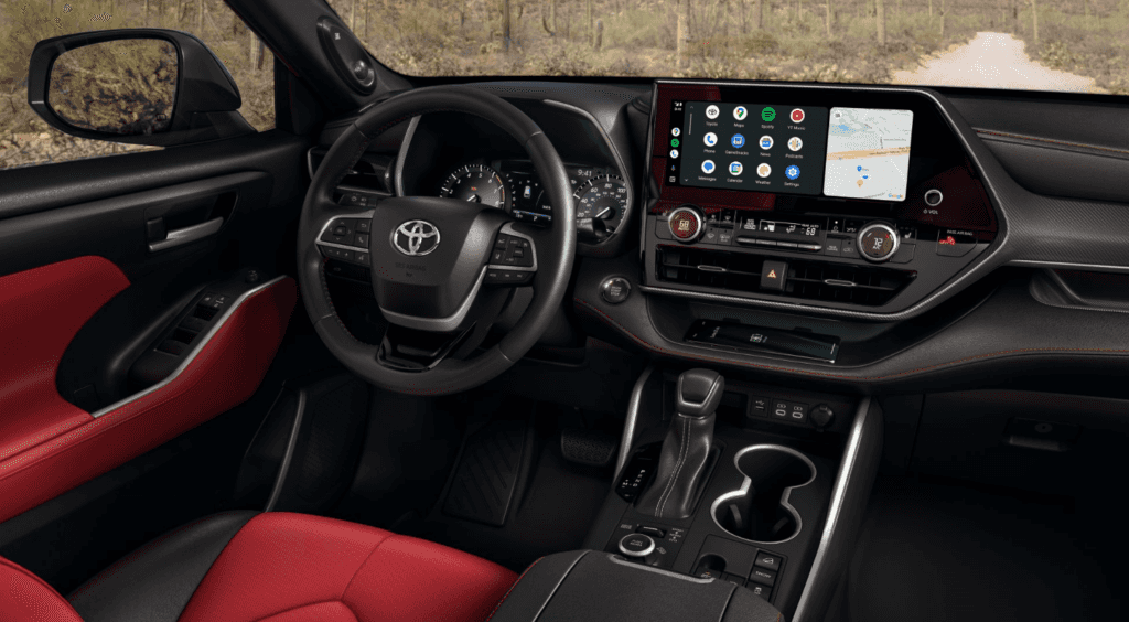 2024 Toyota Highlander Interior