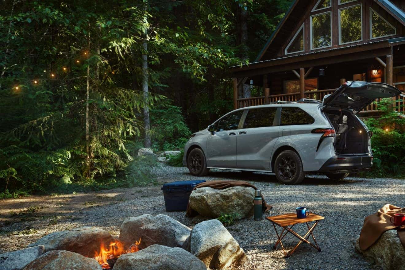 2025 Toyota Sienna Technology