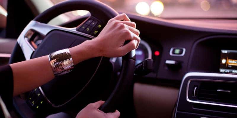 woman pulling over