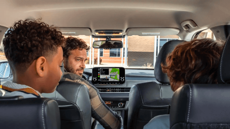 Outlander Interior with passengers